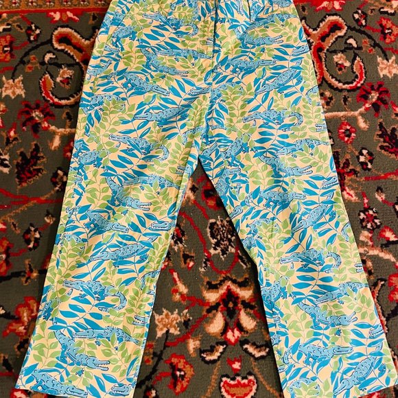 Lilly Pulitzer Blue and Green Patterned Capris - Picture 5 of 6